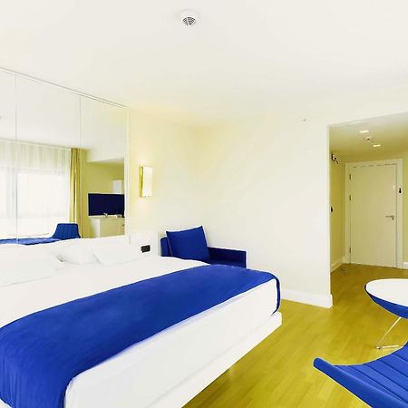 Black Sea Apartment In Orbi City Batumi Exteriér fotografie