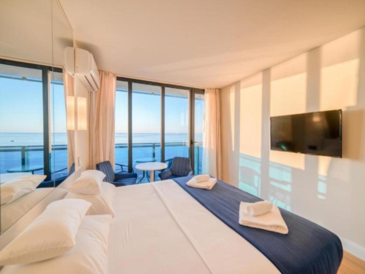 Black Sea Apartment In Orbi City Batumi Exteriér fotografie