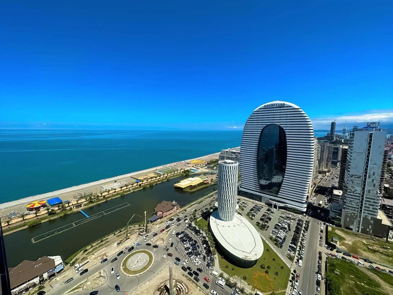 Black Sea Apartment In Orbi City Batumi Exteriér fotografie